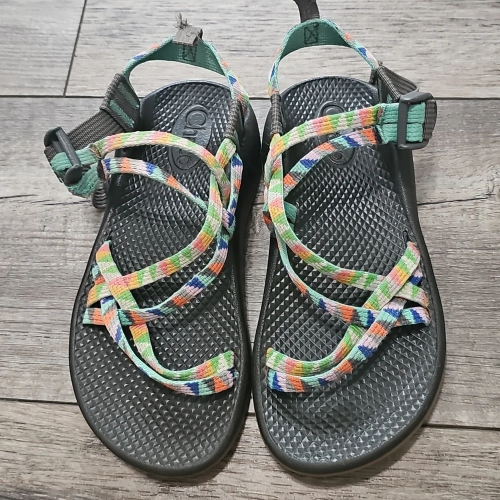 Chaco bright fun